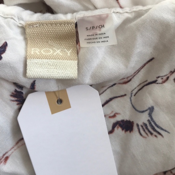 Roxy Lynette off shoulder crop top NEW size small - Picture 6 of 6